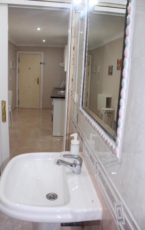 Nice And New Studio Very Close To The City Center 2ºa Málaga Exterior foto